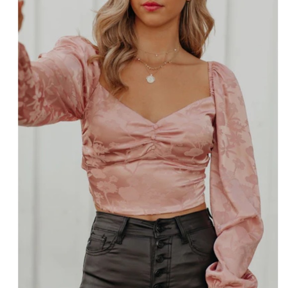 Vici Satin Embossed Open Back Crop Blouse - Picture 4 of 10